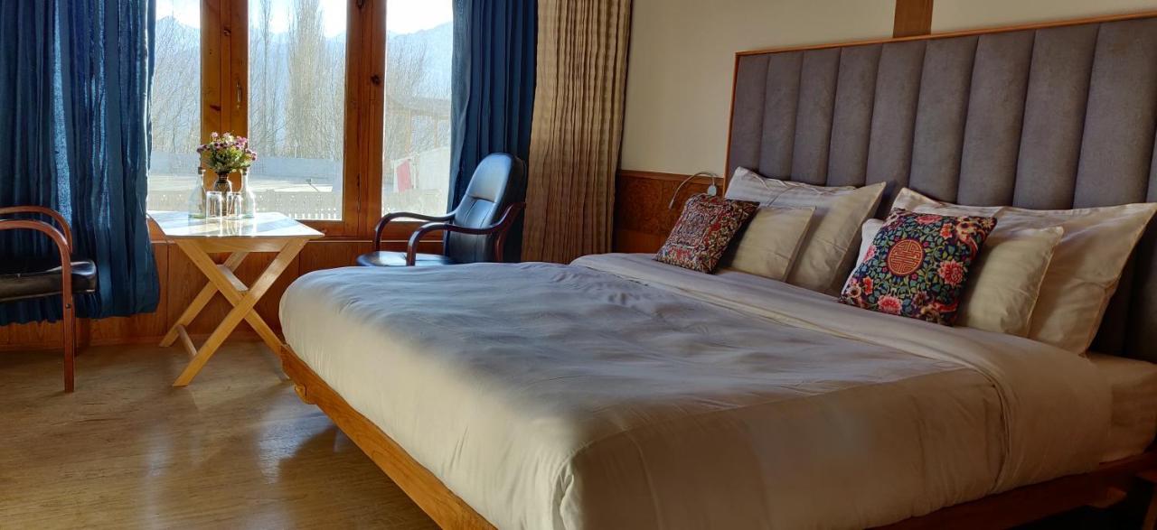 Cho Palace Leh Kültér fotó