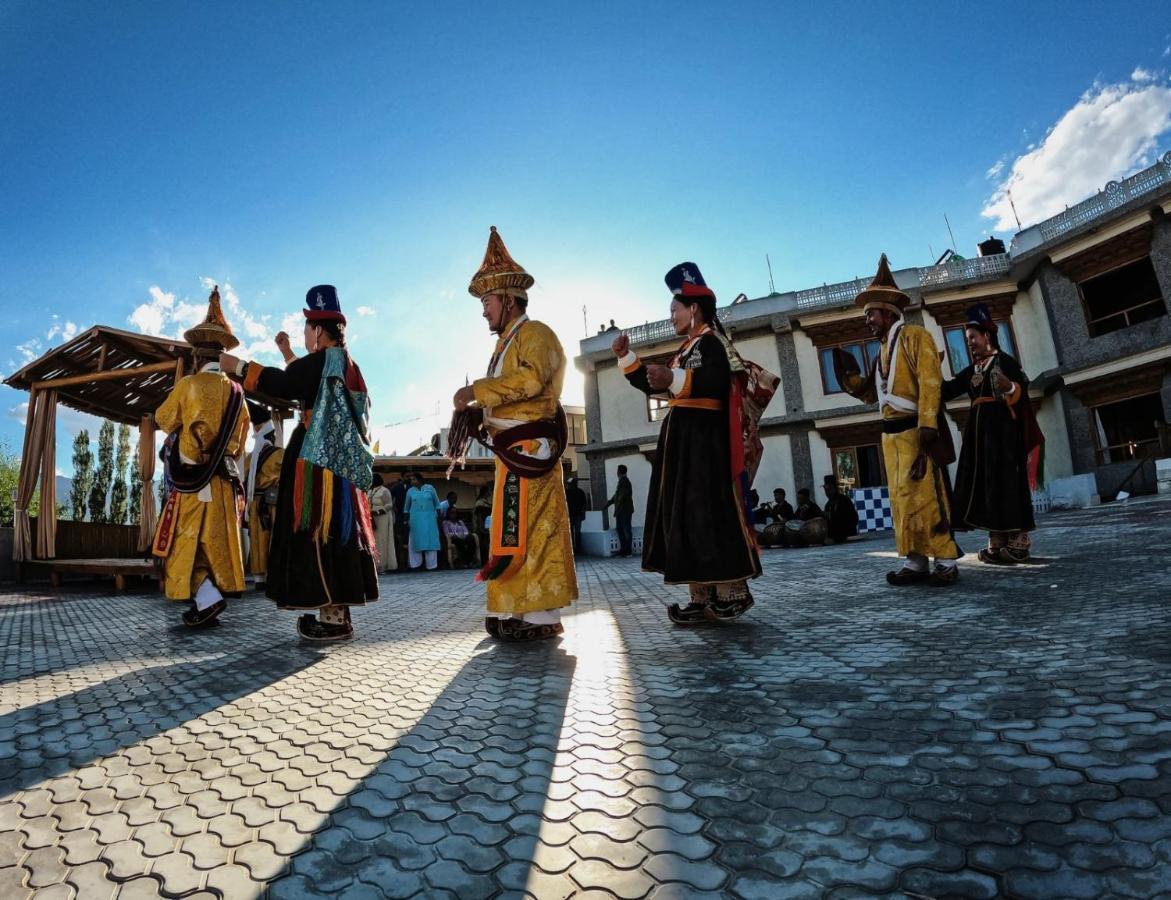 Cho Palace Leh Kültér fotó