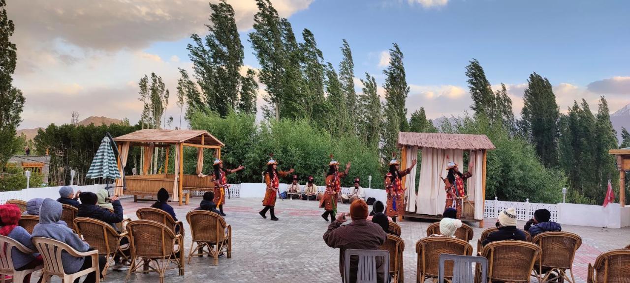 Cho Palace Leh Kültér fotó