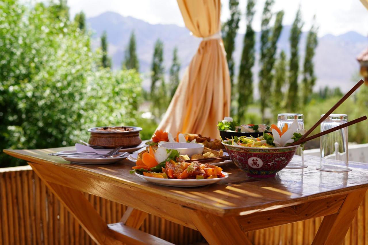 Cho Palace Leh Kültér fotó